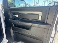 Used 2014  Ram 1500 4WD Crew Cab Sport at City Wide Auto Credit near Toledo&comma; OH