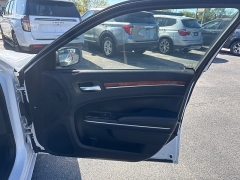 Used 2014  Chrysler 300 4d Sedan Uptown Edition at City Wide Auto Credit near Toledo, OH