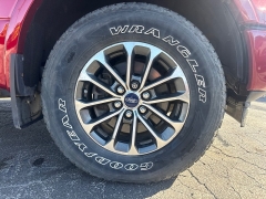 Used 2019  Ford F-150 4WD SuperCrew XLT 6 1&sol;2 at City Wide Auto Credit near Toledo&comma; OH