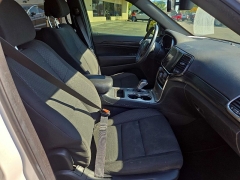 Used 2020  Jeep Grand Cherokee 4d SUV 4WD Laredo at City Wide Auto Credit near Toledo, OH