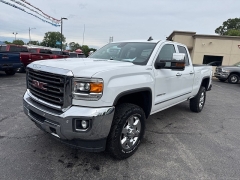 Used 2016  GMC Sierra 2500 4WD Double Cab SLT at City Wide Auto Credit near Toledo&comma; OH