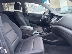 Used 2017  Hyundai Tucson 4d SUV AWD SE Plus at City Wide Auto Credit near Toledo&comma; OH