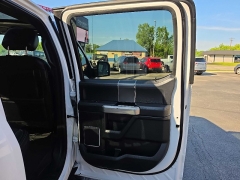 Used 2020  Ford F-150 4WD SuperCrew Lariat 5 1&sol;2 at City Wide Auto Credit near Toledo&comma; OH