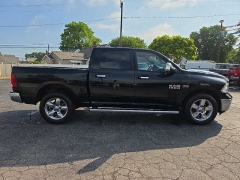 Used 2017  Ram 1500 4WD Crew Cab SLT at City Wide Auto Credit near Toledo&comma; OH