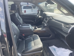 Used 2019  Chevrolet Suburban 4d SUV 4WD LT at City Wide Auto Credit near Toledo&comma; OH