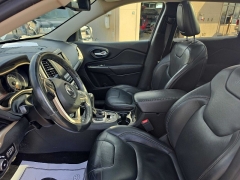 Used 2016  Jeep Cherokee 4d SUV 4WD Limited V6 at City Wide Auto Credit near Toledo&comma; OH