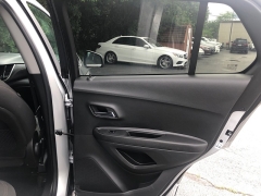 Used 2020  Chevrolet Trax 4d SUV AWD LT at City Wide Auto Credit near Toledo, OH