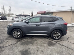 Used 2017  Hyundai Tucson 4d SUV AWD SE Plus at City Wide Auto Credit near Toledo&comma; OH