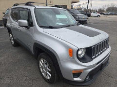Used 2019  Jeep Renegade 4d SUV 4WD Latitude at City Wide Auto Credit near Toledo&comma; OH