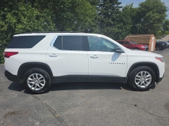 Used 2020  Chevrolet Traverse 4d SUV AWD LT Cloth w&sol;1LT at City Wide Auto Credit near Toledo&comma; OH