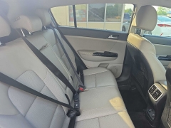 Used 2021  Kia Sportage EX FWD at City Wide Auto Credit near Toledo&comma; OH