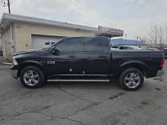 Used 2018  Ram 1500 4WD Crew Cab SLT at City Wide Auto Credit near Toledo&comma; OH