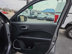 Used 2018  Jeep Compass 4d SUV FWD Latitude at City Wide Auto Credit near Toledo&comma; OH