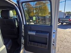 Used 2015  Ford Super Duty F-350 4WD Crew Cab Lariat DRW Longbed at City Wide Auto Credit near Toledo, OH