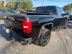 Used 2018  GMC Sierra 1500 4WD Double Cab SLE at City Wide Auto Credit near Toledo&comma; OH
