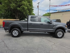 Used 2018  Ford Super Duty F-250 4WD Crew Cab XLT at City Wide Auto Credit near Toledo&comma; OH