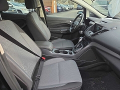 Used 2017  Ford C-MAX Energi 4d Hatchback SE at City Wide Auto Credit near Toledo&comma; OH