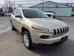 Used 2014  Jeep Cherokee 4d SUV FWD Latitude at City Wide Auto Credit near Toledo&comma; OH