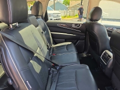 Used 2019  INFINITI QX60 4d SUV AWD PURE at City Wide Auto Credit near Toledo&comma; OH