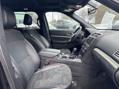Used 2019  Ford Explorer 4d SUV 4WD XLT Ecoboost at City Wide Auto Credit near Toledo&comma; OH
