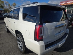 Used 2018  GMC Yukon 4d SUV 4WD Denali at City Wide Auto Credit near Toledo, OH