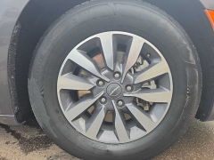 Used 2022  Chrysler Pacifica Hybrid Touring L FWD at City Wide Auto Credit near Toledo&comma; OH