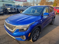 Used 2021  Kia Seltos 4d SUV AWD LX at City Wide Auto Credit near Toledo&comma; OH