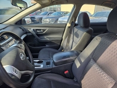 Used 2018  Nissan Altima 4d Sedan 2&period;5L SV at City Wide Auto Credit near Toledo&comma; OH