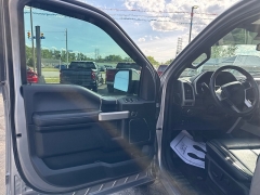 Used 2020  Ford F-150 4WD SuperCrew Lariat 5 1&sol;2 at City Wide Auto Credit near Toledo&comma; OH