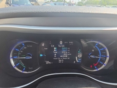 Used 2024  Chrysler Pacifica Hybrid Select FWD at City Wide Auto Credit near Toledo&comma; OH
