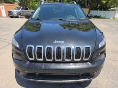 Used 2015  Jeep Cherokee 4d SUV 4WD Latitude V6 at City Wide Auto Credit near Toledo&comma; OH