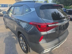Used 2022  Kia Seltos S IVT AWD at City Wide Auto Credit near Toledo&comma; OH