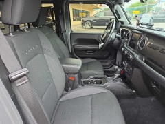 Used 2019  Jeep Wrangler Unlimited 4d SUV 4WD Sahara at City Wide Auto Credit near Toledo&comma; OH