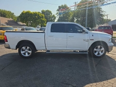 Used 2019  Ram 1500 Classic 4WD Crew Cab SLT Longbed at City Wide Auto Credit near Toledo&comma; OH