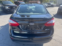 Used 2019  Ford Fiesta 4d Sedan SE at City Wide Auto Credit near Toledo&comma; OH