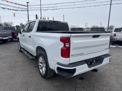Used 2020  Chevrolet Silverado 1500 4WD Crew Cab Custom at City Wide Auto Credit near Toledo&comma; OH