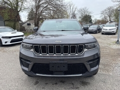 Used 2024  Jeep Grand Cherokee Laredo 4x4 at City Wide Auto Credit near Toledo&comma; OH