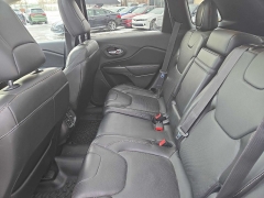 Used 2015  Jeep Cherokee 4d SUV 4WD Limited V6 at City Wide Auto Credit near Toledo&comma; OH