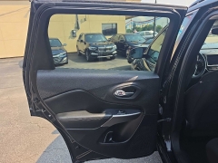 Used 2022  Jeep Cherokee X 4x4 at City Wide Auto Credit near Toledo&comma; OH