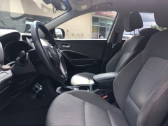 Used 2017  Hyundai Santa Fe 4d SUV AWD SE at City Wide Auto Credit near Toledo, OH