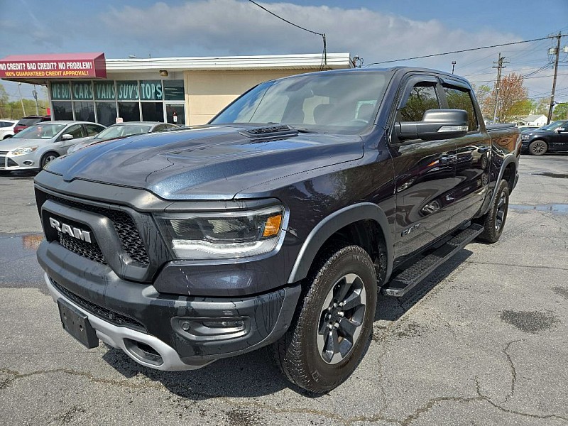 Used 2019  Ram 1500 4WD Crew Cab Rebel at City Wide Auto Credit near Toledo, OH