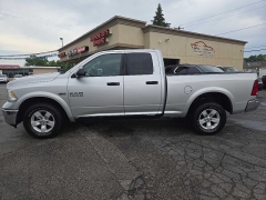 Used 2017  Ram 1500 4WD Quad Cab SLT at City Wide Auto Credit near Toledo, OH