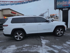 Used 2021  Jeep Grand Cherokee L Limited 4x4 at City Wide Auto Credit near Toledo&comma; OH