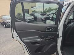 Used 2021  GMC Acadia AWD 4dr AT4 at City Wide Auto Credit near Toledo&comma; OH