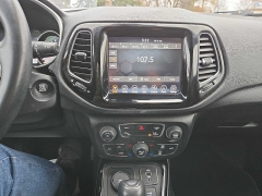 Used 2021  Jeep Compass Limited 4x4 at City Wide Auto Credit near Toledo&comma; OH