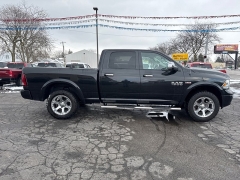 Used 2017  Ram 1500 4WD Crew Cab Laramie Longbed at City Wide Auto Credit near Toledo&comma; OH