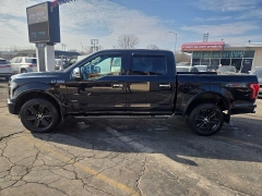 Used 2016  Ford F-150 4WD SuperCrew Platinum 5 1&sol;2 at City Wide Auto Credit near Toledo&comma; OH
