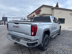 Used 2019  GMC Sierra 1500 4WD Crew Cab Elevation at City Wide Auto Credit near Toledo&comma; OH