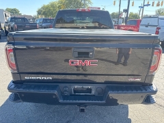 Used 2018  GMC Sierra 1500 4WD Double Cab SLT at City Wide Auto Credit near Toledo&comma; OH