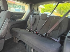 Used 2023  Chrysler Pacifica Touring FWD at City Wide Auto Credit near Toledo&comma; OH